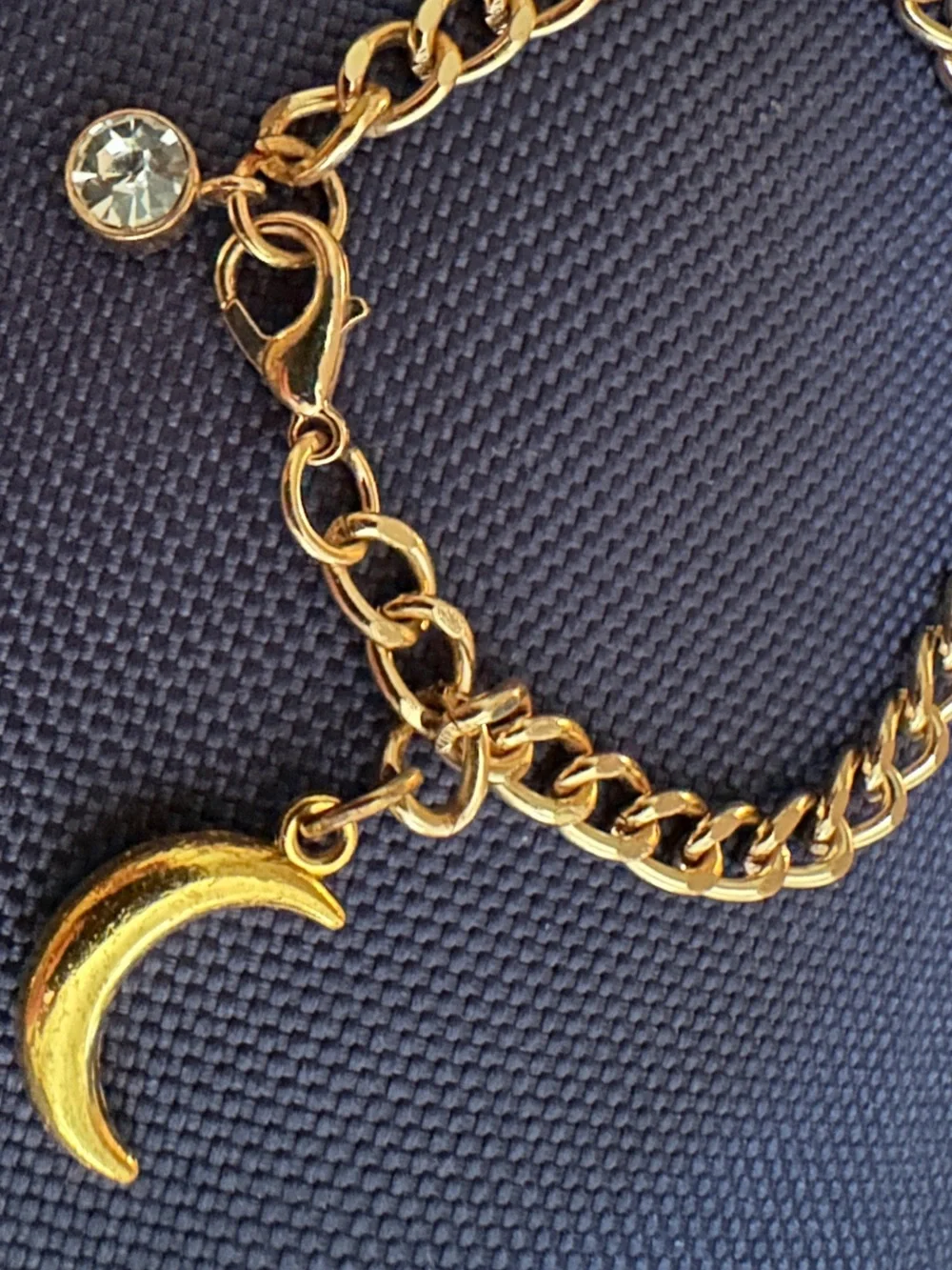 NWOT Preteen / Teen Moon Bracelet Gold Tone READ DESCRIP